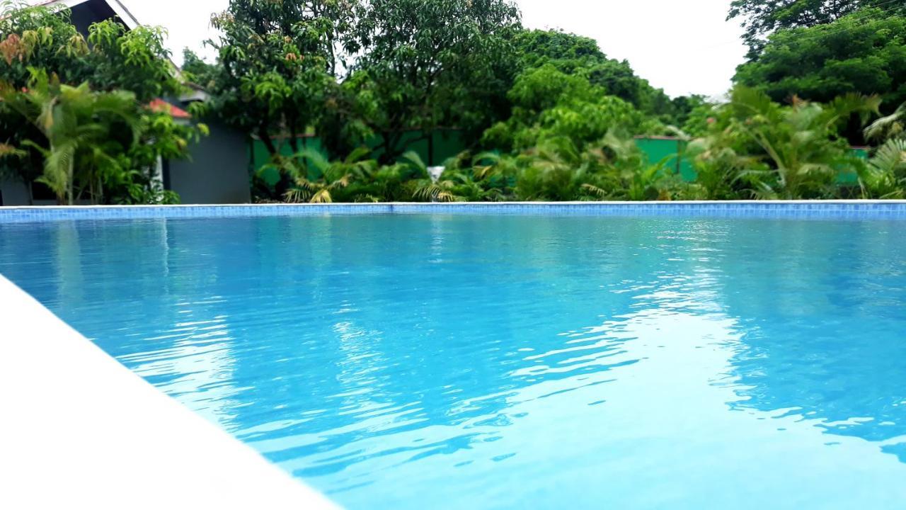 Arcadia Resort Alibaug Alībāg Zewnętrze zdjęcie